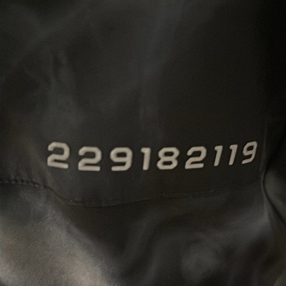 Virus Lightweight Jacket - Picture 5 of 6